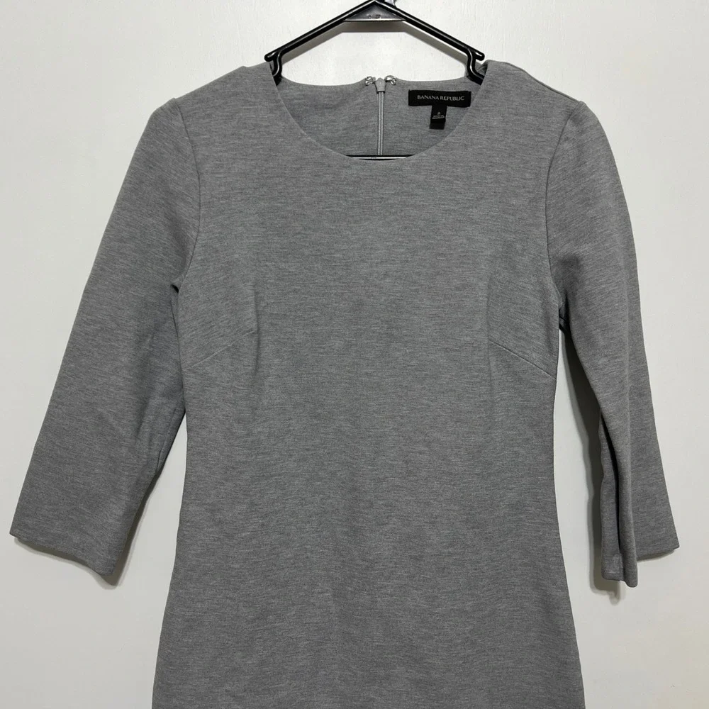 Banana Republic‎ Womens Ponte Flounce Dress Size 2 Gray Knit Classic Career
